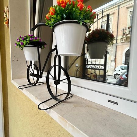 Casa Martina 2 Apartment Сиракуза Екстериор снимка